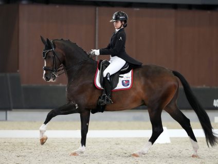 第42回 全日本ジュニア馬場馬術大会 2025