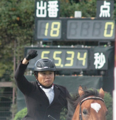20151115d70 195as